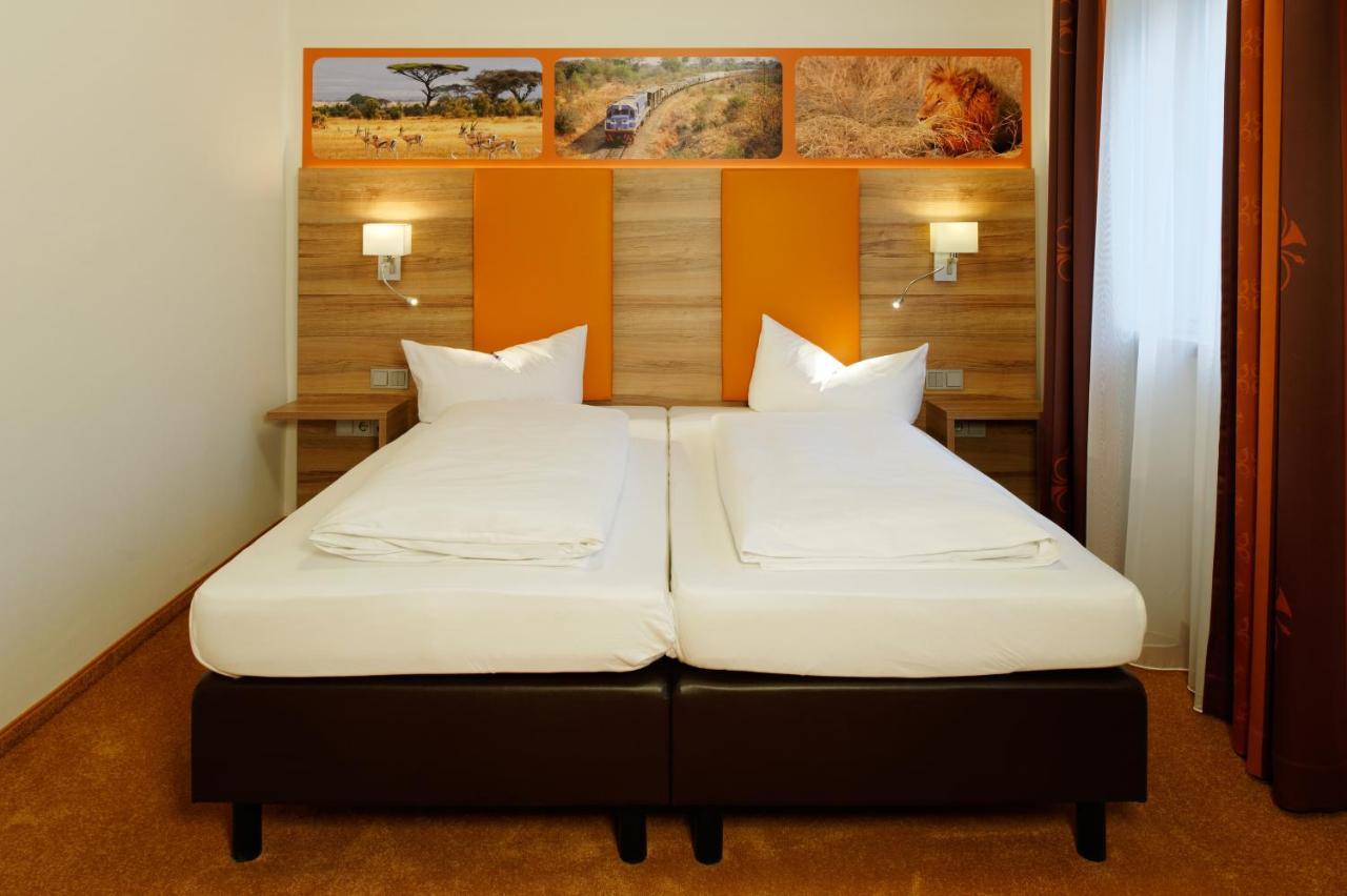 Hotel Zur Post Leipheim Luaran gambar